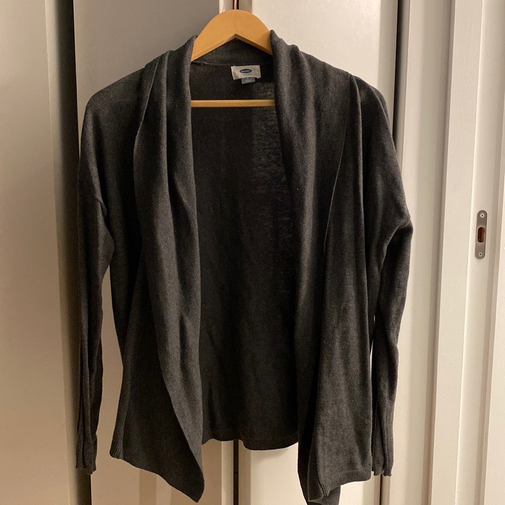 Grey cardigan